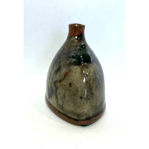 Vintage Studio Art Frog Bud Vase High Gloss Ceramic Floral Detailing Felt Pads - Picture 4 of 7